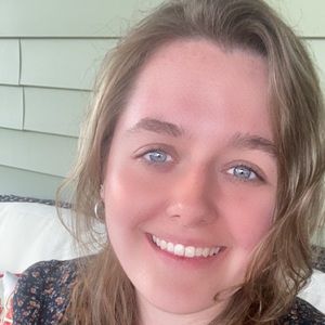 Meet your Posher, Alayna